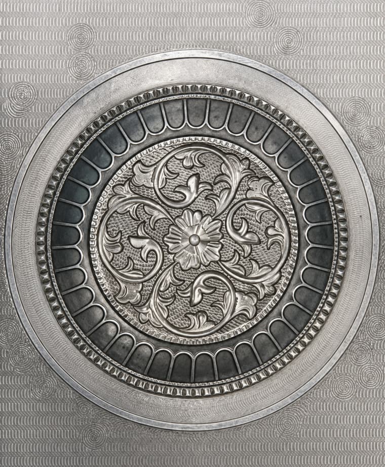 Decorative steel plate forming die